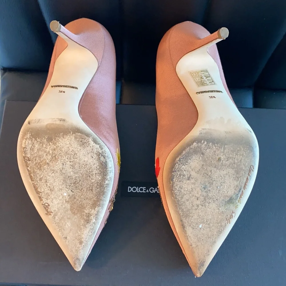 💢SOLD💢Dolce & Gabbana Embroidered Je T’aime Maman Pumps size 38.5 - Picture 5 of 11